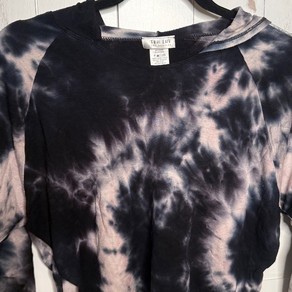 Trendy Tie-Dye Hoodie for Kids - Black and Light Pink - Picture 2 of 8